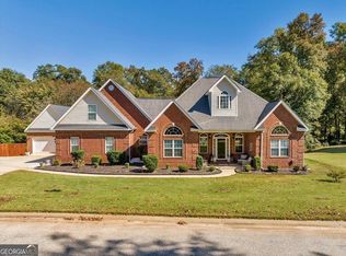 114 Erin Way, Warner Robins, GA 31088