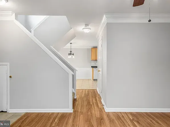 119 Adams Dr NE, Leesburg, VA 20176