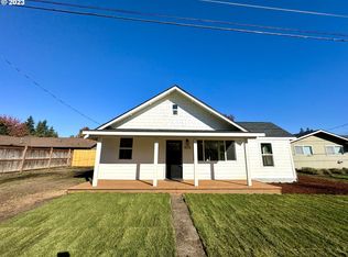 1975 Myers Rd, Eugene, OR 97401