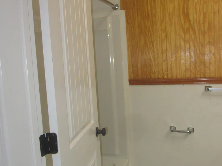 15091 Fort Campbell Blvd #1 — Photo 8