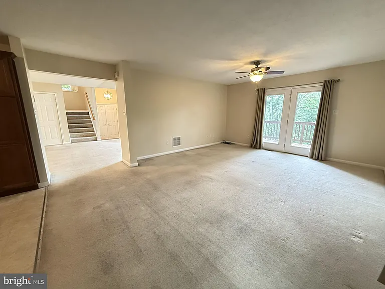 1234 Lakeview Dr — Photo 8