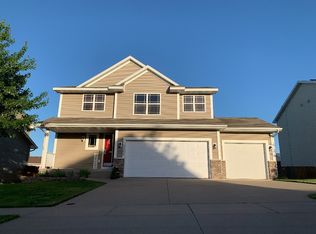 3300 Penny Ln, Marion, IA 52302