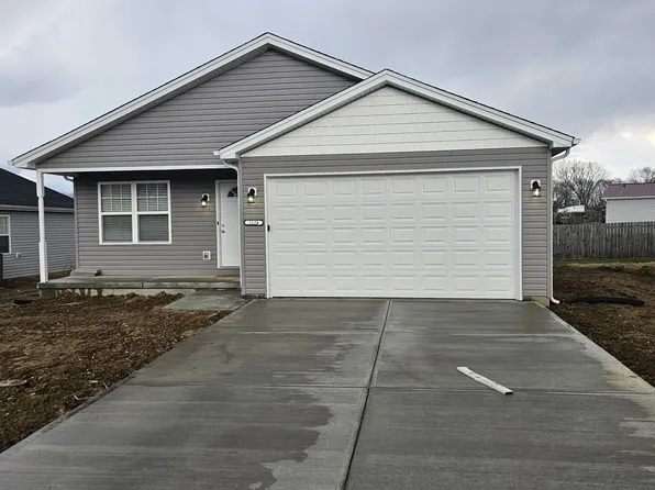 2224 Morris Ave, Wilmington, OH 45177