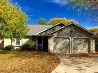 2401 Lasso Dr, Round Rock, TX 78681
