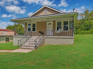 542 W Hill Ave, Friendsville, TN 37737