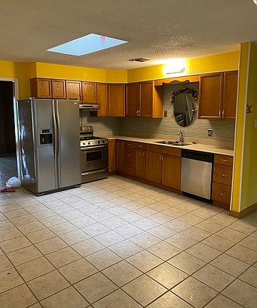 5th image of 5409 Hillburn Dr