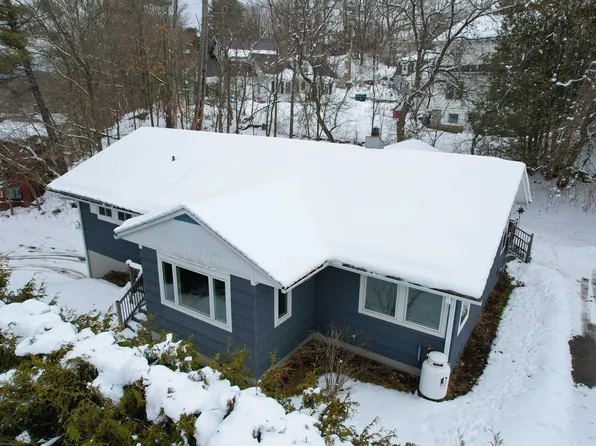 46 Hastings Hill, St. Johnsbury, VT 05819