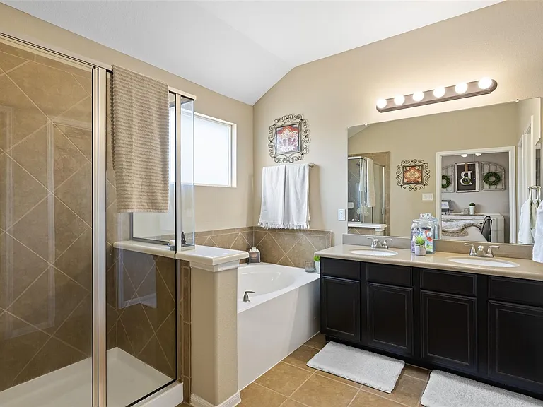 9135 Solvista Pass Ln — Photo 22