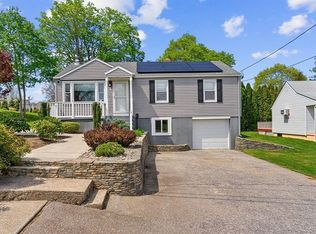 71 Westfield Dr, Cranston, RI 02920