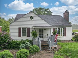 6615 Waterloo Rd, Atwater, OH 44201