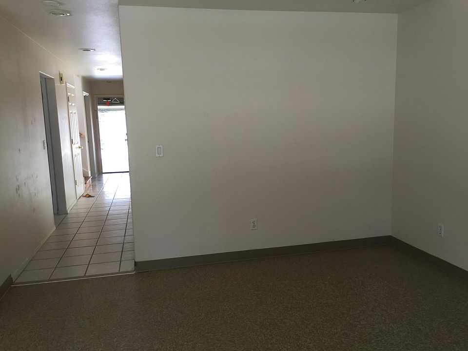 1st image of 9005 NE Benton Dr #9005