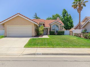 6040 Caleche Rd, Quartz Hill, CA 93536