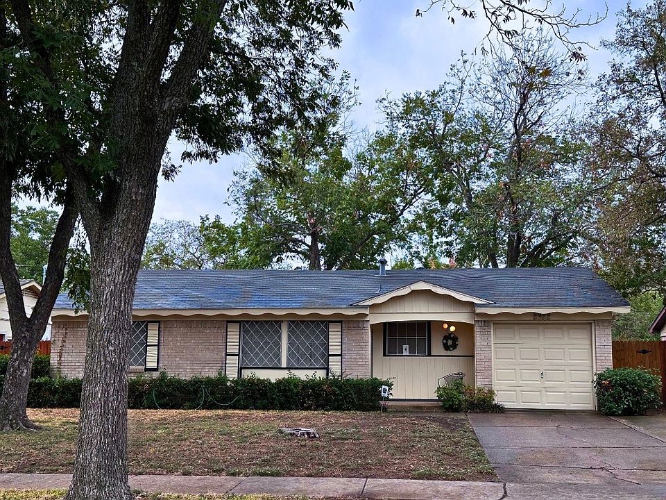 1st image of 2922 Hollandale Ln