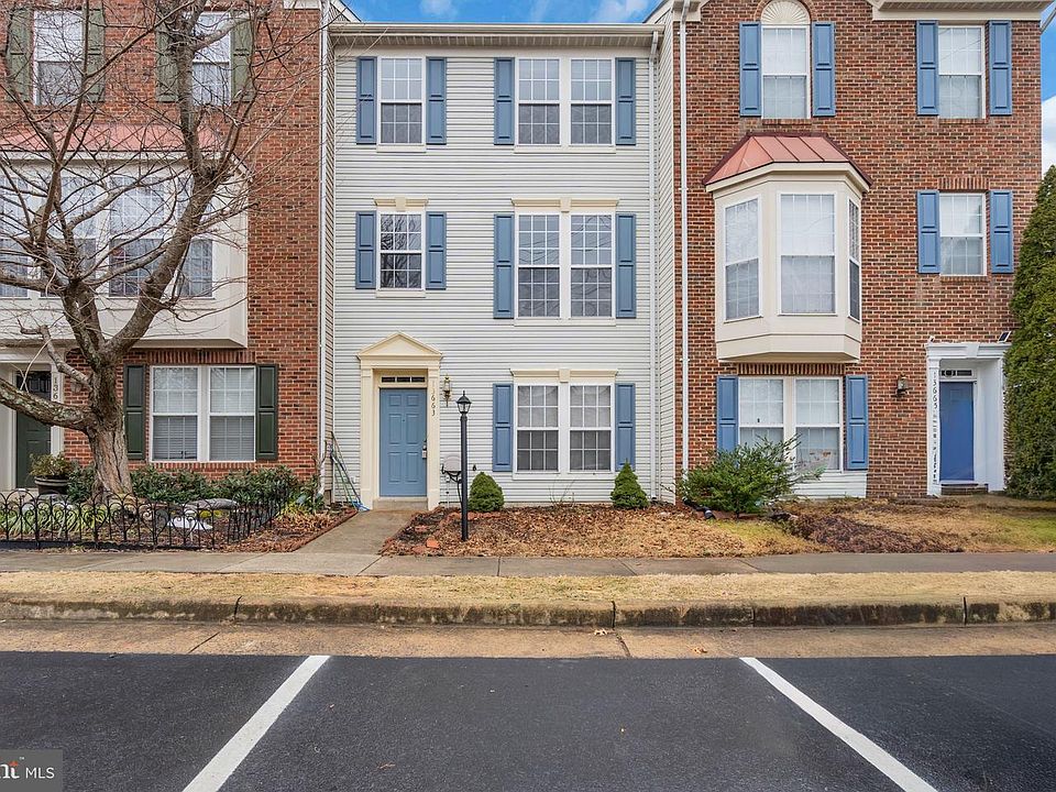 1st image of 13663 Stratford Glen Pl