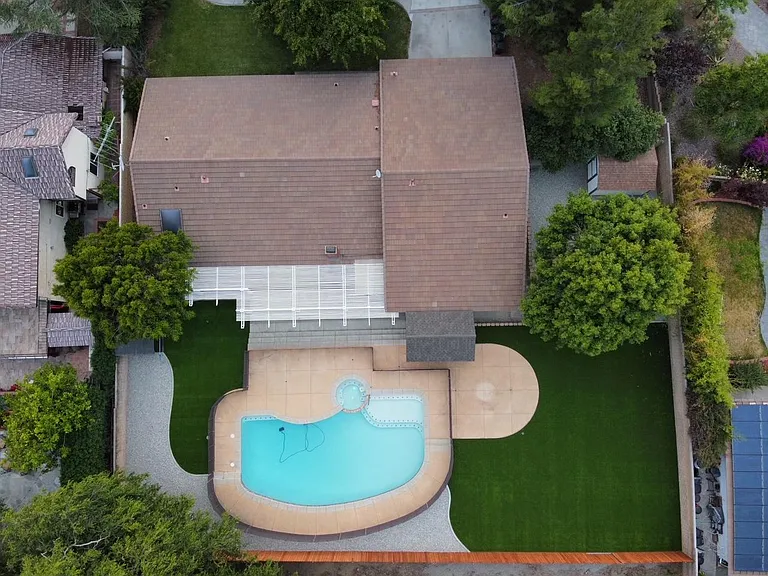 860 Glendora Mountain Rd — Photo 25
