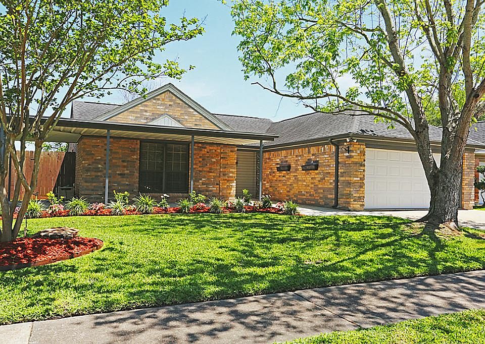 1st image of 1607 Brook Meadow Dr