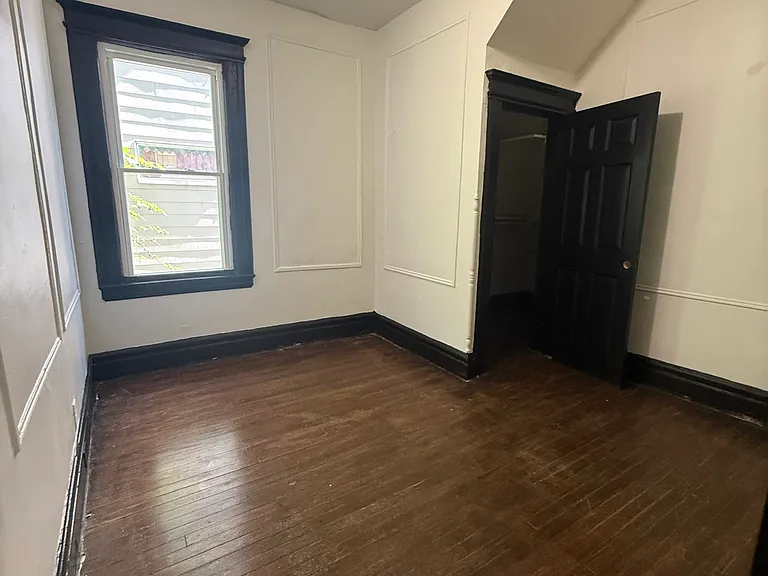 43 Treacy Ave #1-A — Photo 5