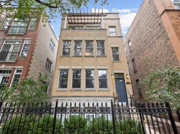 1132 W Wolfram St APT 3, Chicago, IL 60657