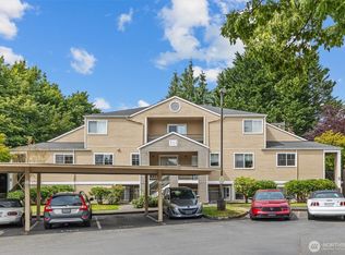 The Hamptons At Harbour Pointe, Mukilteo, WA 98275