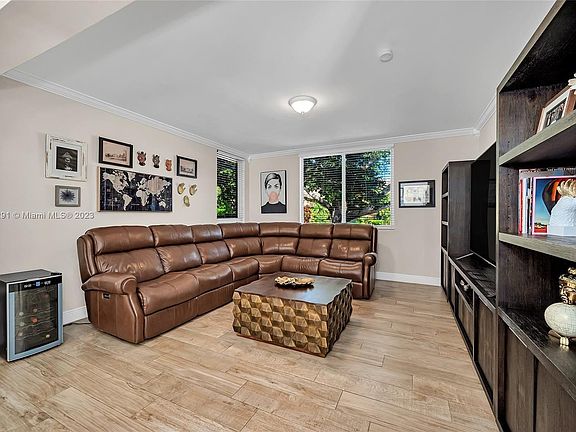 4th image of 17116 SW 82nd Ct