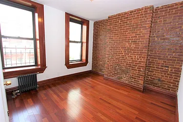 Rented by Dynamik Realty