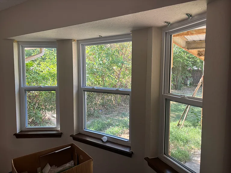 1703 Lancaster Cir — Photo 9