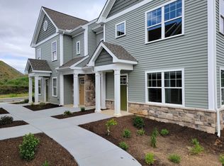 11 Yacht Ave APT G, Ephrata, PA 17522