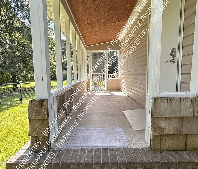 194 Barons Rd — Photo 50