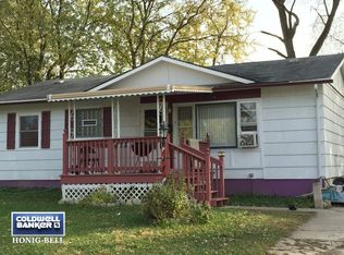 180 W 157th St, Harvey, IL 60426