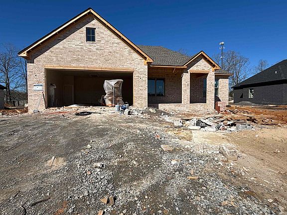 4th image of 742 Grand Valley Loop