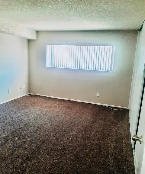Taylor Garden Apartments — Photo 11