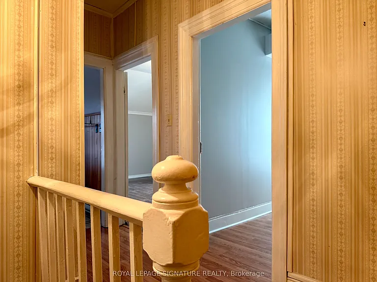 12 Hemlock Ave — Photo 10