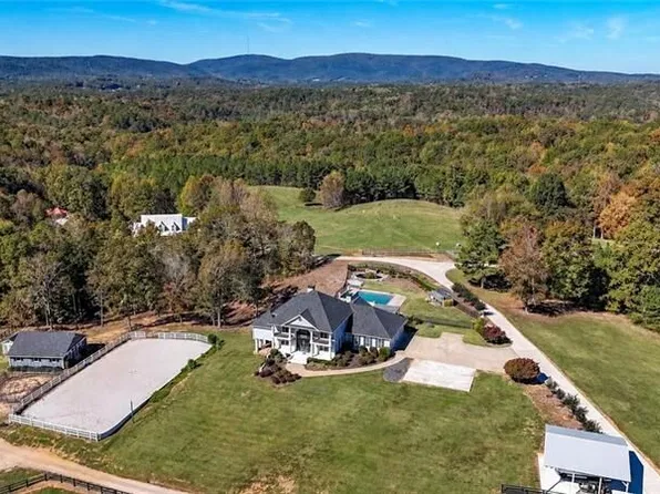 6623 Fincher Rd, Waleska, GA 30183