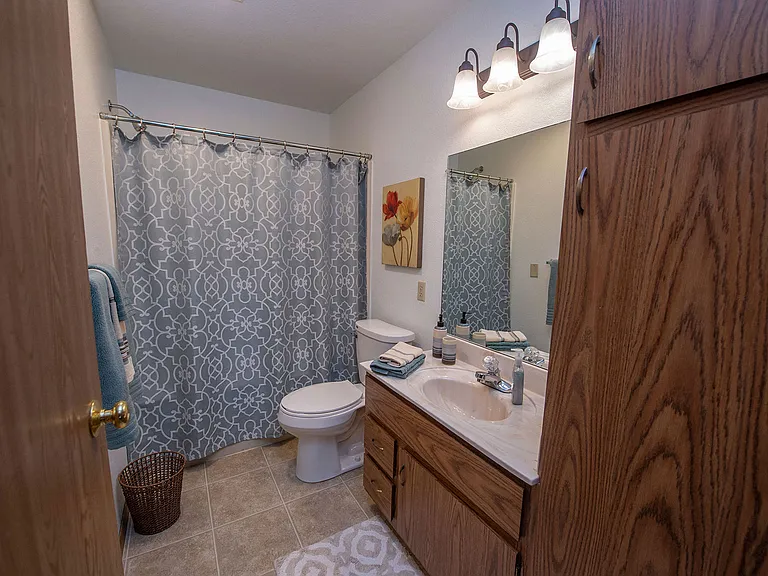 Traditional Bathroom