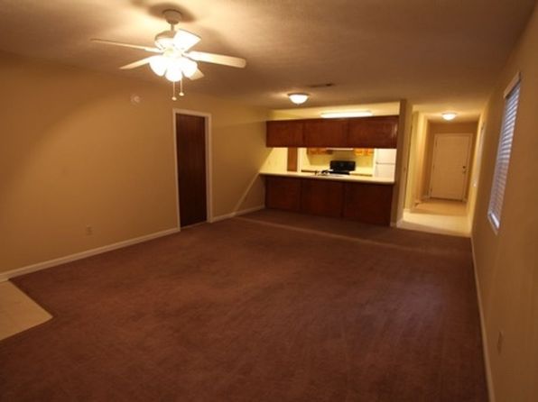 1521 Fitzpatrick Ave, Opelika, AL