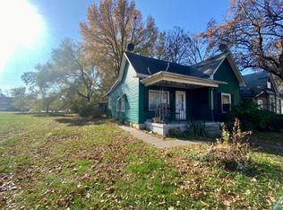 1427 E North St, Decatur, IL 62521