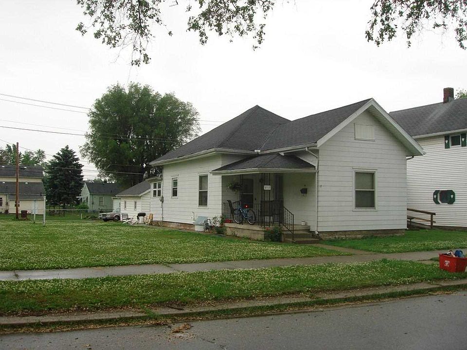 1st image of 817 W Miami Ave