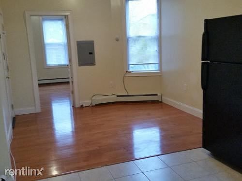 0000_781302110_medium