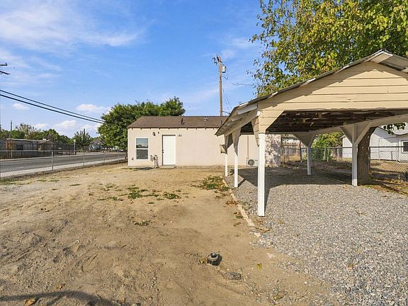 2nd image of 207 7th St