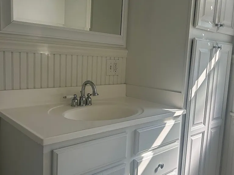 41 Beacon St — Photo 16