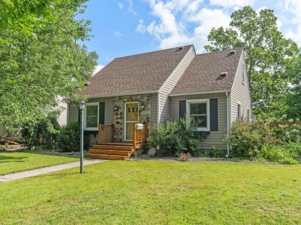 4230 Zenith Ave N, Robbinsdale, MN 55422