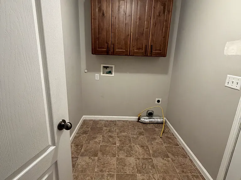 16566 N Liverpool Ln — Photo 15
