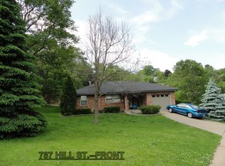 787 Hill St, Dubuque, IA 52001