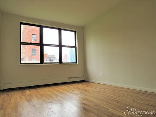 Rented by City Connections Realty | media 41