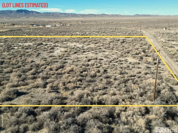 2115 Wagon Train Rd, Lovelock, NV 89419