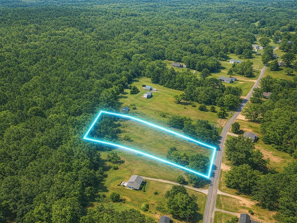 1st image of 114 Lucille Dr