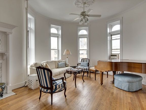 2nd image of 62 Montague St APT 10AB