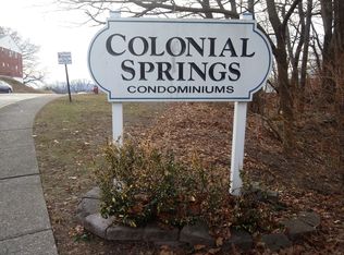 3 Colonial Rd, Beacon, NY 12508