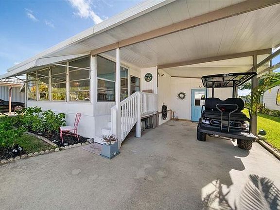 4th image of 8054 SE Patriot Ave