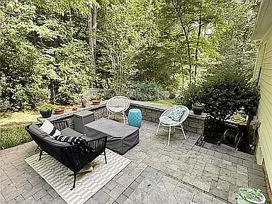 305 Buford Rd — Photo 23